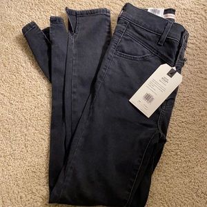 Levi black high waisted jeans